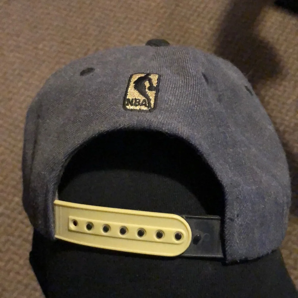 Adidas Oklahoma City Thunder SnapBack - Picture 3 of 10